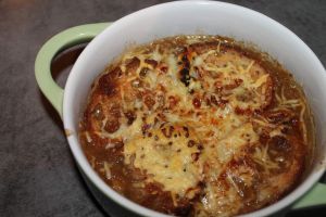 Recette Soupe oignon gratinee