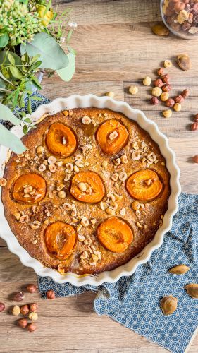 Recette Gâteau aux abricots amande et noisette