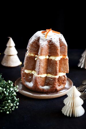 Recette Pandoro farci à la crème à l’orange et fleur d’oranger