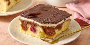 Recette Germany’s Best-Kept Dessert Secret Is This Retro Sheet Cake