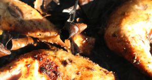 Recette Poulet jerk grillé aux feuilles de laurier et gravy comme en Jamaïque