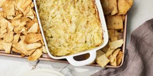 Recette 15 Easy Holiday Dips You Can Make In Your 9x13