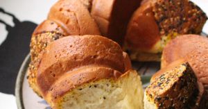 Recette Challah miel et sésame dans un moule bundt