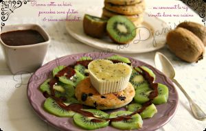 Recette Panna cotta au kiwi, pancakes sans gluten & sauce au chocolat… – Vegan