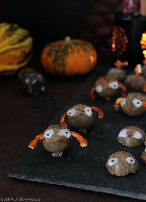 Recette Mini dômes bestioles d'Halloween au potiron et sésame noir (vegan)