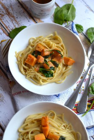 Recette Pâtes patate douce épinards frais et crème #végétarien