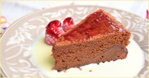 Recette Gâteau au chocolat avec un délicieux cœur framboise...une recette de Vincent Ferniot !