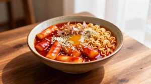Recette Ramen aux tteokbokki : découvrez la recette du rabokki coréen