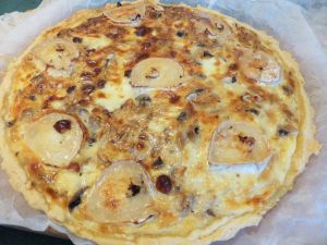 Recette Quiche aux champignons, chèvre et noisettes