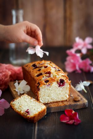 Recette Cake financier aux framboises