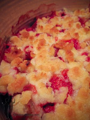 Recette Crumble à la rhubarbe et aux fraises