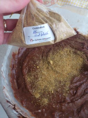 Recette Cake au chocolat et combava vegan et sans gluten