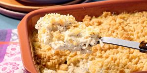 Recette My Stepmom’s Casserole Still Feels Like Home Decades Later