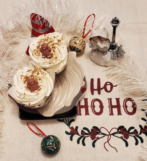 Recette Cupcakes aux épices de Noël, chantilly spéculoos