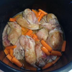 Recette COOKEO - Cuisses de poulet au bouillon