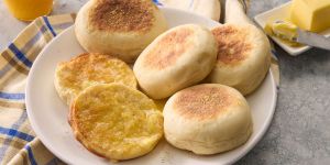 Recette The Best Way to Open an English Muffin Will Blow Your Mind