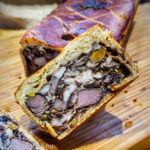 Recette Pâté en croûte au canard, olives, pistaches