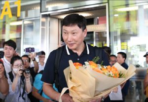 Recette Truyền thông Philippines nể phục tài cầm quân của HLV Kim Sang-sik sau trận bán kết SEA Games 33