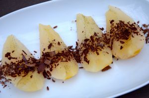 Recette Poires au sirop et chocolat