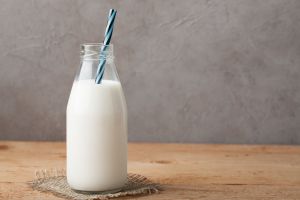 Recette 3 Possible Side Effects of Drinking Lactose-Free Milk Every Day