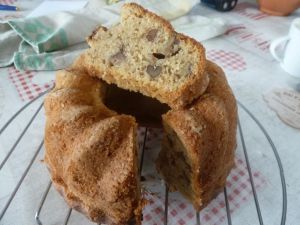 Recette Gâteau Moelleux aux pommes et aux noix à la cannelle