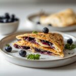 Recette Blueberry breakfast quesadilla recipe