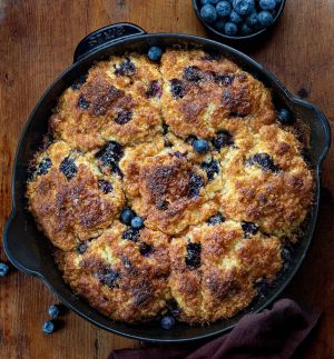 Recette Blueberry Cinnamon Crunch Cathead Biscuits