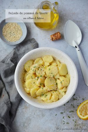 Recette Salade de pommes de terre, sauce tahini & citron #vegan #glutenfree