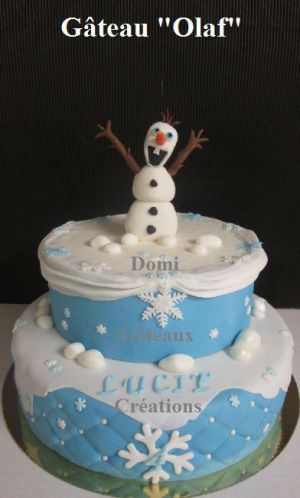 Recette Gâteau "Olaf" en Pâte à Sucre