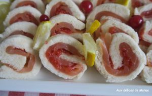 Recette Roulés apéritif de saumon fumé aux œufs de lump