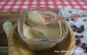 Recette Crèmes au café à la yaourtière