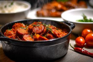 Recette Vraie recette du Rougail Saucisse de la Réunion