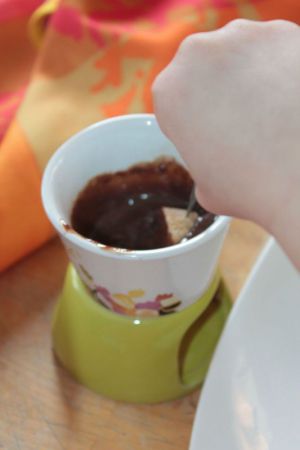 Recette Mini-Madeleines à la Noisette et aux Oreilles de Lapin en Chocolat