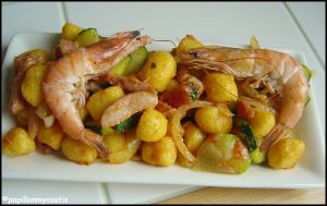 Recette Poelee de polenta, lardons, courgettes et crevettes [#recettedujour #faitmaison #crevettes #weekend]