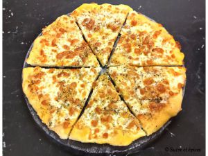 Recette Pizza bianca au fromage - Recette en vidéo