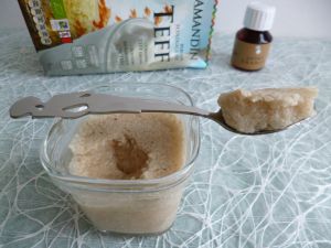 Recette "yaourts-gâteaux" végétaux maison saveur érable au teff et au psyllium (sans sucre ni beurre ni oeufs)