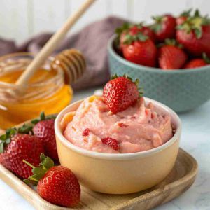Recette Strawberry Honey Butter – Homemade Spread Recipe