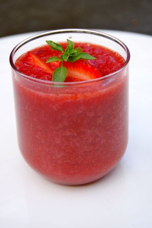 Recette Soupe de fraises au basilic