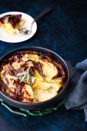 Recette Gratin de chou aux pommes de terre et au fromage (végétarien)