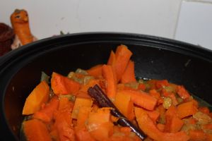 Recette Tajine au butternut, carottes et raisons secs