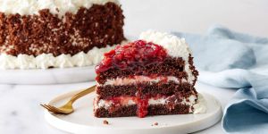 Recette This Black Forest Cake Is So Good, I’m Bringing It to Every Gathering Now