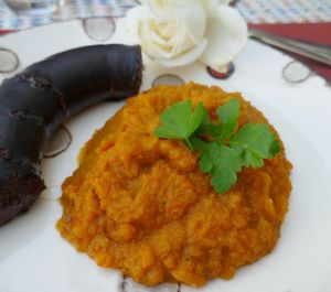 Recette Purée de potimarron, pommes et abricots secs