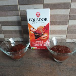 Recette Mousse au chocolat aux eclats de caramel et fleur de sel