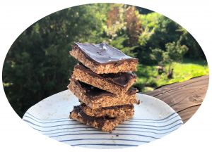 Recette Carrés aux flocons d'avoine, chocolat noir & beurre de cacahuète - IG Bas