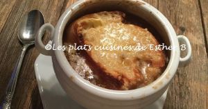 Recette Soupe à l'oignon caramélisé