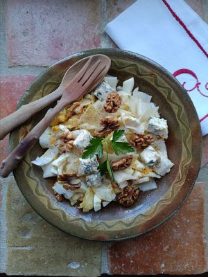 Recette Salade d'endive au Bleu & aux œufs durs