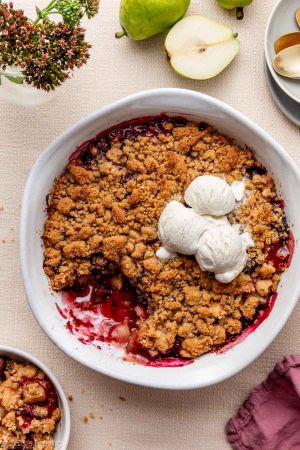 Recette Spiced Pear Berry Crumble