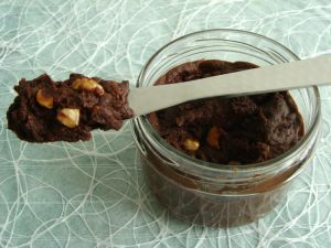 Recette Pâte à tartiner diététique chocolat praliné et éclats de noisettes au konjac (sans sucre et sans beurre ajoutés)