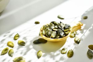 Recette Can Eating Pumpkin Seeds Before Bed Improve Your Sleep?