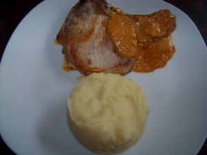 Recette Côtes de porc-sauce au chorizo